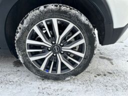 
										2024 Nissan Kicks SV full									