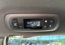 
										2023 Chrysler Pacifica Touring L Sunroof S package full									