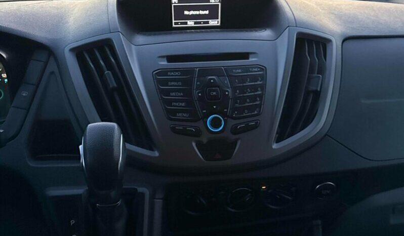 
								2019 Ford Transit T-150 XLT 8 Passenger full									