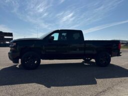 
										2018 Chevrolet Silverado 1500 Custom full									