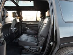 
										2024 Jeep Wagoneer Carbide full									