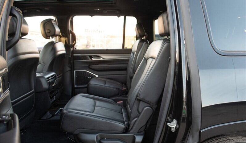 
								2024 Jeep Wagoneer Carbide full									