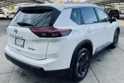 
										2024 Nissan Rogue SV Premium Moonroof full									