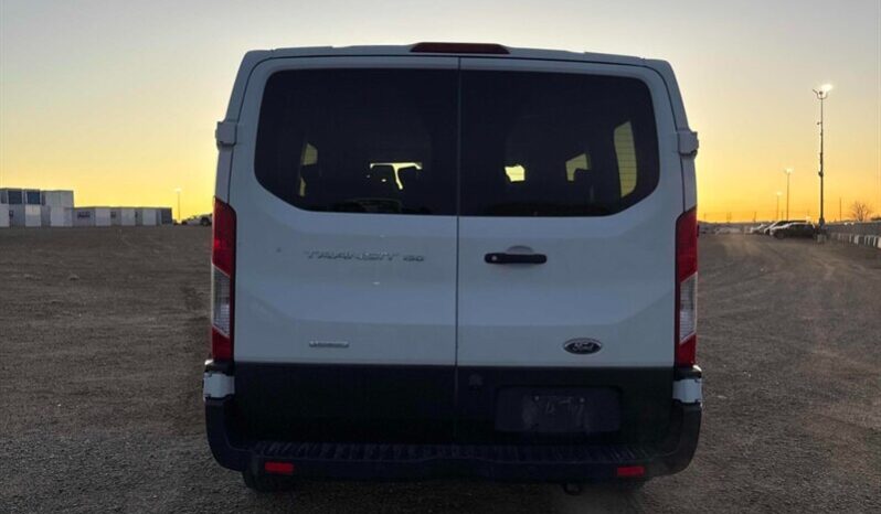 
								2019 Ford Transit T-150 XLT 8 Passenger full									
