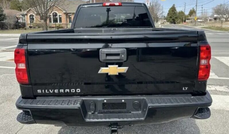 
								2018 Chevrolet Silverado 1500 LT Z71 full									