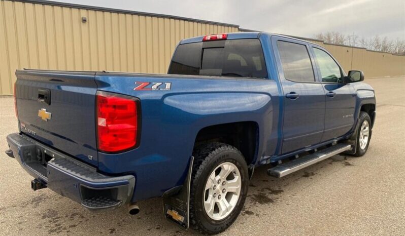 
								2018 Chevrolet Silverado 1500 LT Z-71 full									