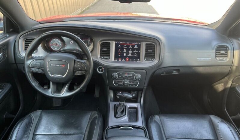 
								2023 Dodge Charger SXT full									
