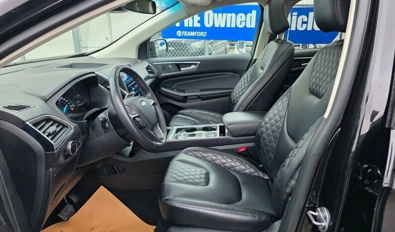 
								2024 Ford Edge Titanium Sunroof full									