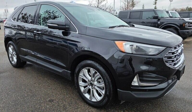 
								2024 Ford Edge Titanium Sunroof full									