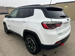 
										2024 Jeep Compass Trailhawk Sun & Sound full									