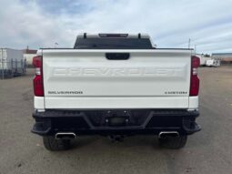 
										2023 Chevrolet Silverado 1500 Custom Trail Boss Z-71 full									