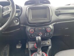 
										2018 Jeep Renegade Trailhawk full									