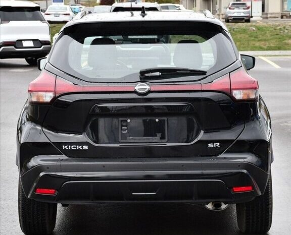 
								2024 Nissan Kicks SR Premium full									
