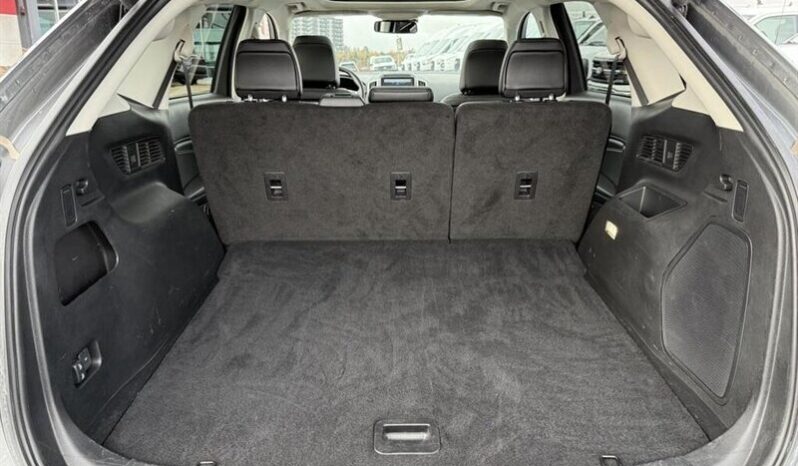 
								2024 Ford Edge Titanium Moonroof full									