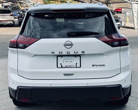 
								2024 Nissan Rogue SV Premium Moonroof full									