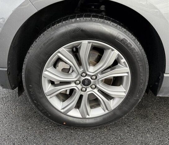 
								2024 Ford Edge Titanium Moonroof full									