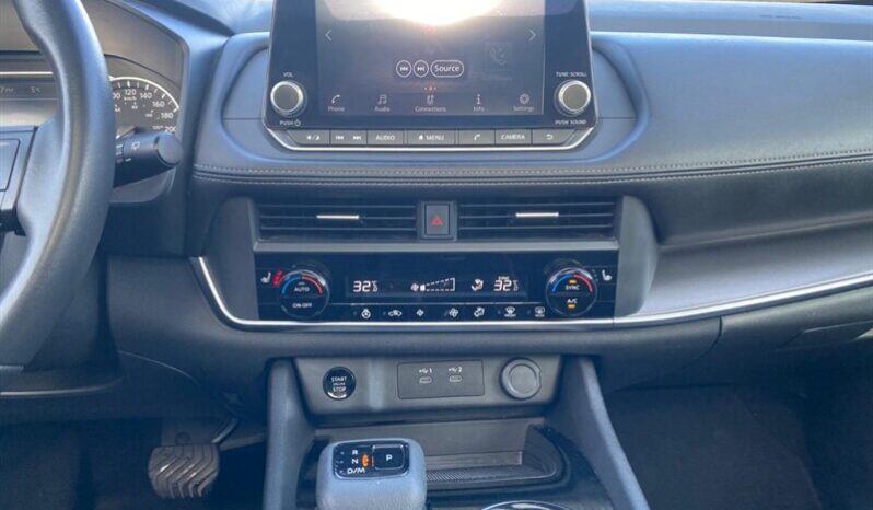 
								2024 Nissan Rogue SV Moonroof full									