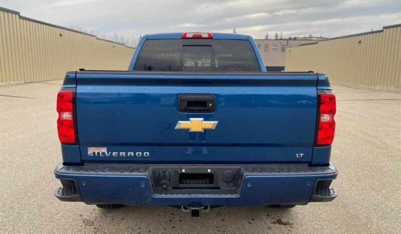 
								2018 Chevrolet Silverado 1500 LT Z-71 full									