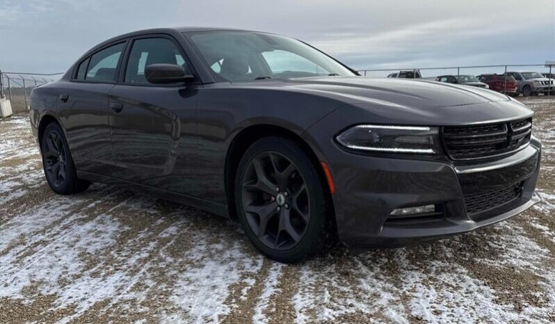 
								2017 Dodge Charger SXT full									
