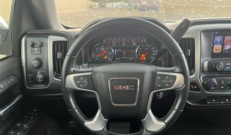 
								2018 GMC Sierra 1500 SLT full									