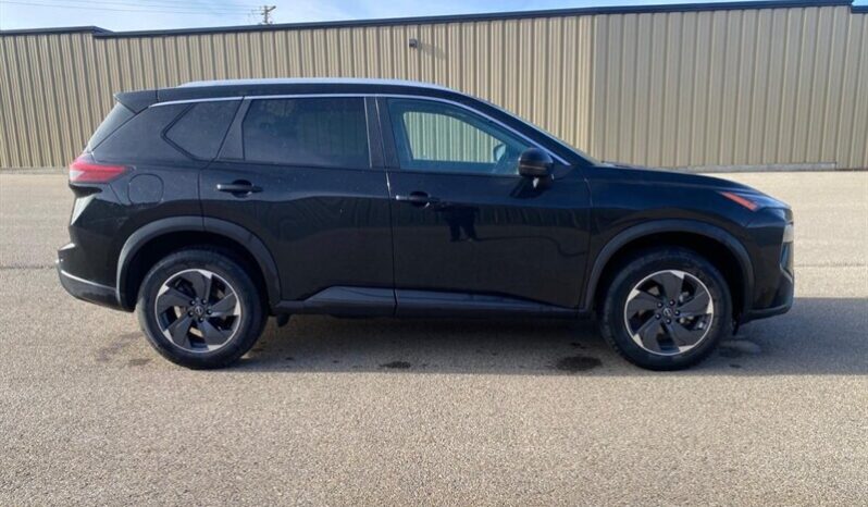 
								2024 Nissan Rogue SV Moonroof full									