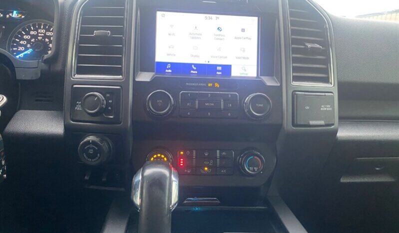 
								2019 Ford F-150 XLT Sport 5.0L full									