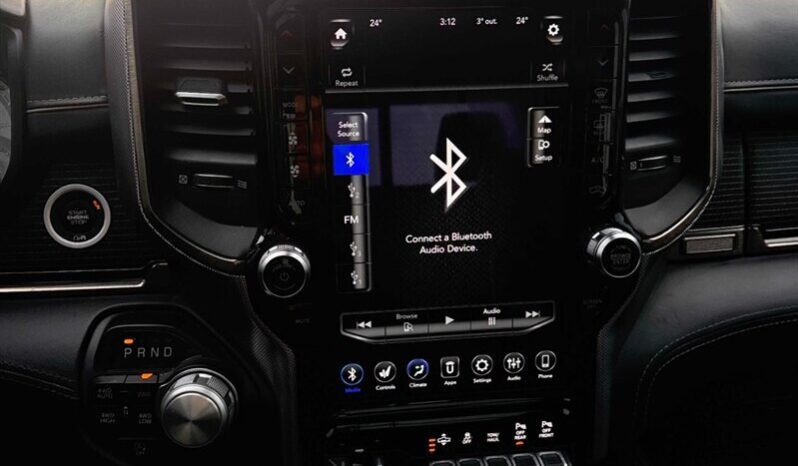 
								2020 RAM 1500 Limited Black Package full									