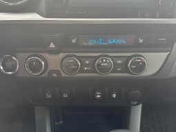 
										2016 Toyota Tacoma SR5 TRD Sport full									