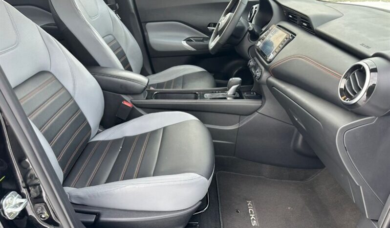 
								2024 Nissan Kicks SR Premium full									