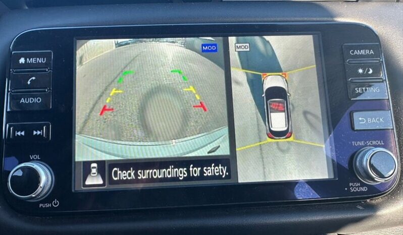 
								2024 Nissan Kicks SR Premium full									