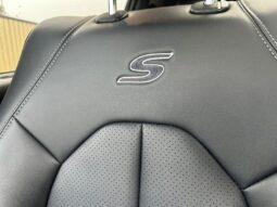 
										2024 Chrysler Pacifica Touring L Sunroof S package full									