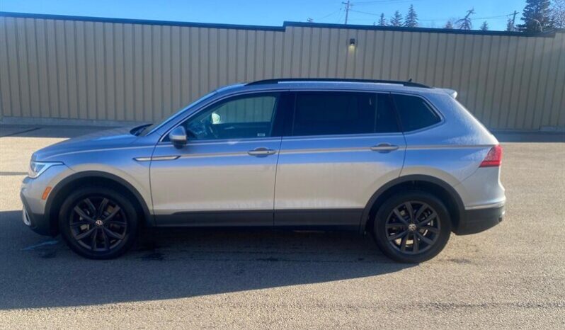 
								2024 Volkswagen Tiguan 2.0T Comfortline 4Motion Leather Sunroof full									