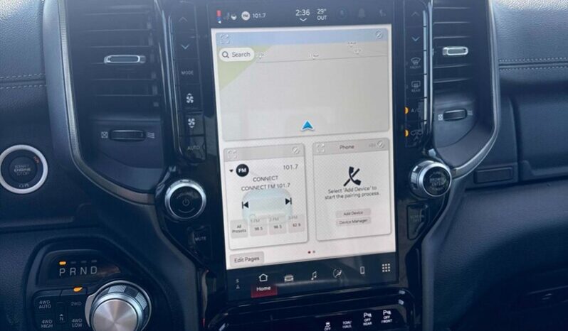 
								2022 RAM 1500 Sport full									