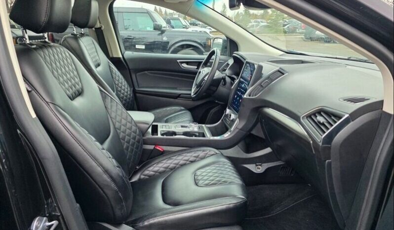 
								2024 Ford Edge Titanium Sunroof full									