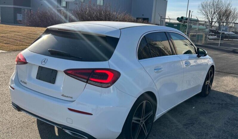 
								2019 Mercedes-Benz A-Class A 250 4MATIC full									
