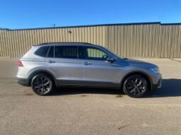 
										2024 Volkswagen Tiguan 2.0T Comfortline 4Motion Leather Sunroof full									