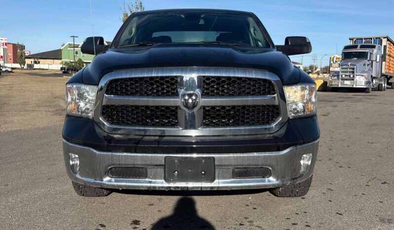 
								2022 RAM 1500 Classic Tradesman full									