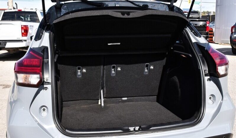 
								2024 Nissan Kicks SR Premium full									