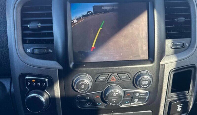 
								2022 RAM 1500 Classic Tradesman full									