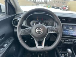 
										2024 Nissan Kicks SV full									
