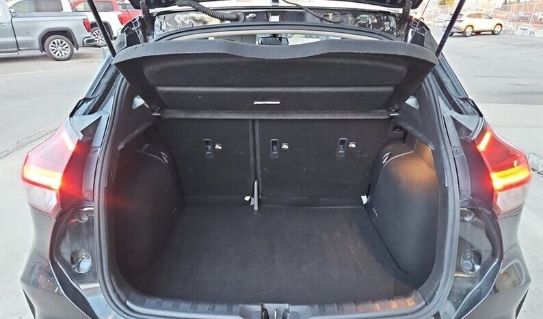 
								2024 Nissan Kicks SR Premium full									