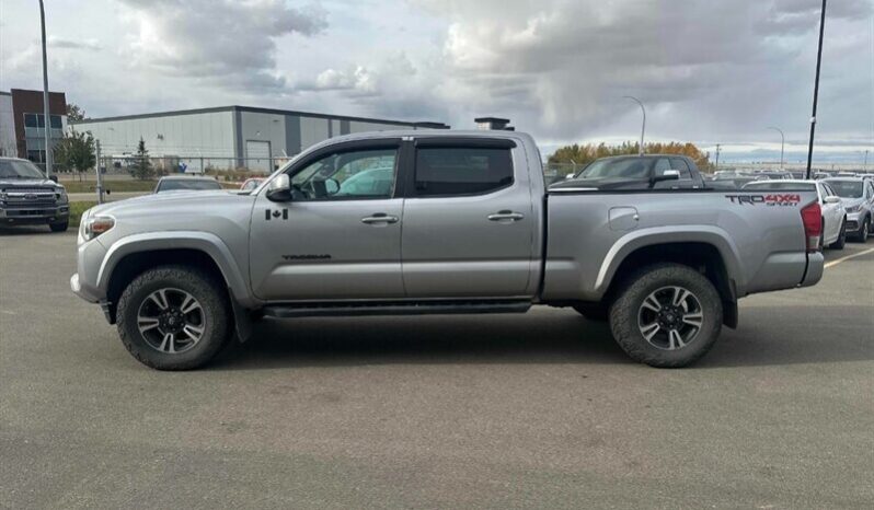 
								2016 Toyota Tacoma SR5 TRD Sport full									