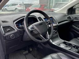 
										2019 Ford Edge Titanium full									