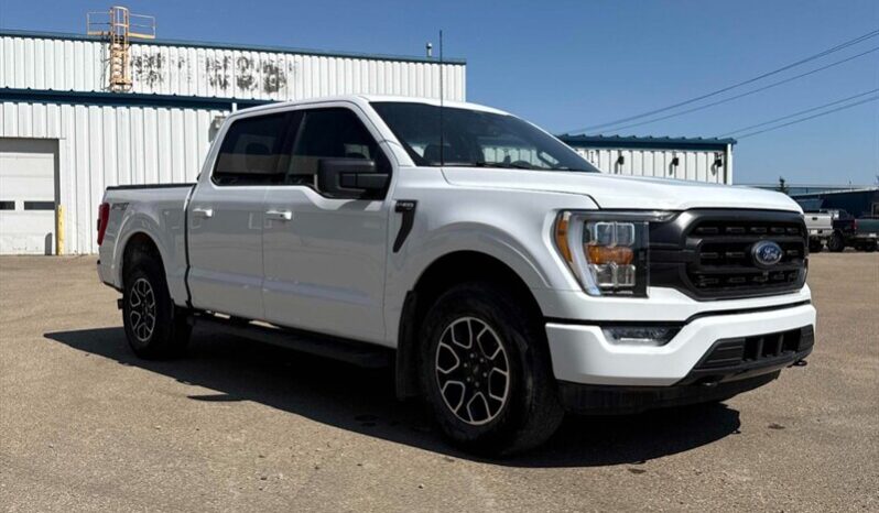 
								2021 Ford F-150 XLT Sport full									