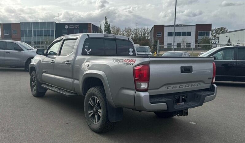 
								2016 Toyota Tacoma SR5 TRD Sport full									