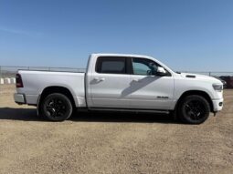 
										2022 RAM 1500 Sport full									