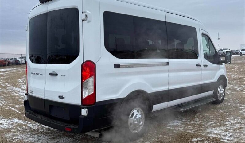 
								2022 Ford Transit 350 XLT full									