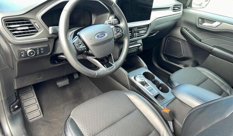 
								2024 Ford Escape Plug-In Hybrid PHEV Premium full									