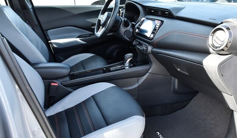 
								2024 Nissan Kicks SR Premium full									