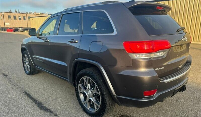 
								2018 Jeep Grand Cherokee 25th Anniversary Sterling Edition 5.7L Hemi full									
